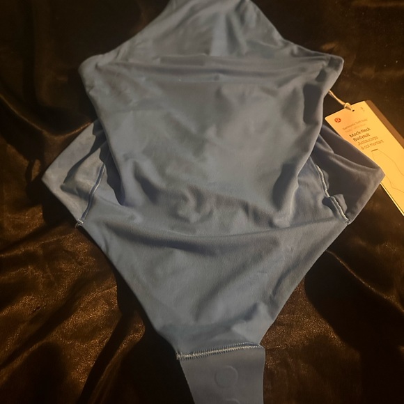 Lululemon Seriously Soft Nulu Mock Neck Bodysuit Blue S ✨BRAND NEW WITH TAGS✨ - Picture 3 of 6